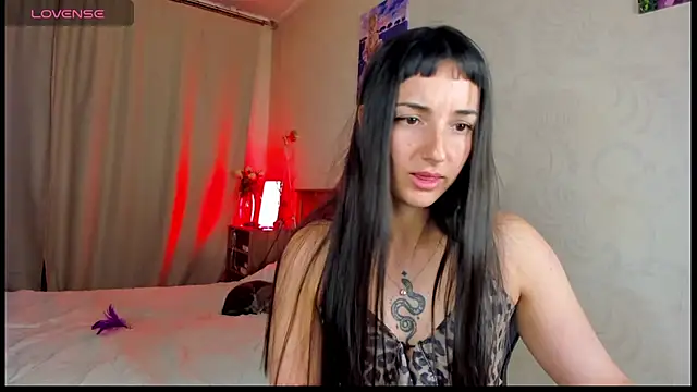 AishaGold webcam