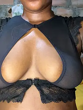 Sirly_09 webcam