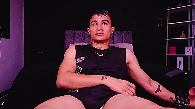 LiamDeep webcam