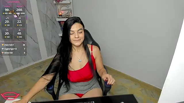 alayasmile webcam