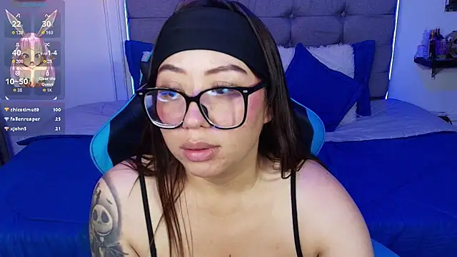 Kata_Bigboobs webcam