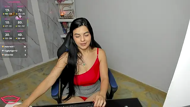 alayasmile webcam