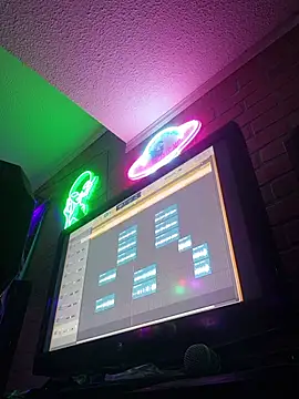 chronic_vibez webcam