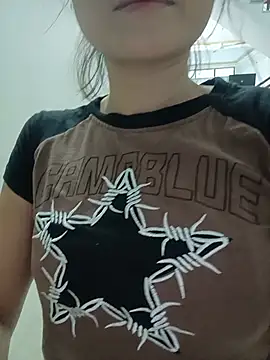Linda-yiyi webcam
