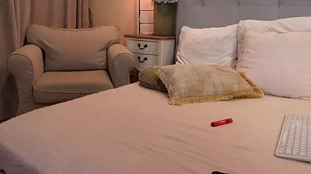 IsabellaMysty webcam