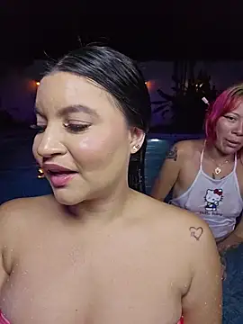 Pretty_Julieta live sex cam