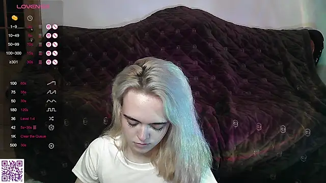 Oxcy_Secret webcam