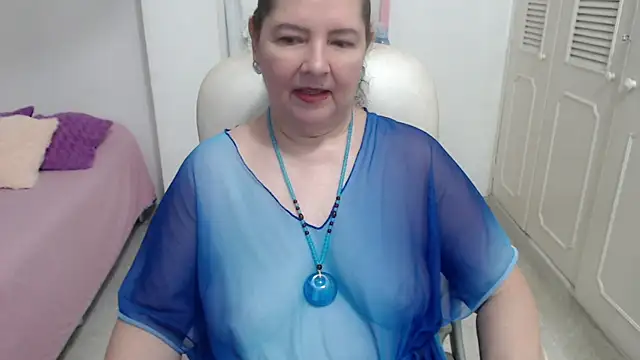 leonela_69 webcam