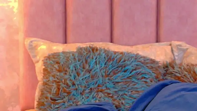 AshleyMorgans webcam