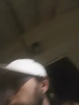 hairy_mannn webcam