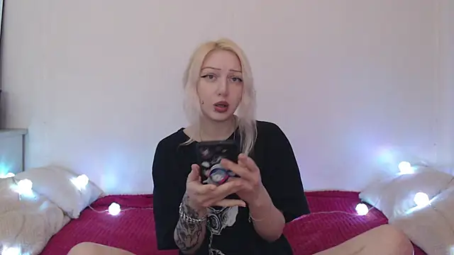 Emily_hardcore webcam