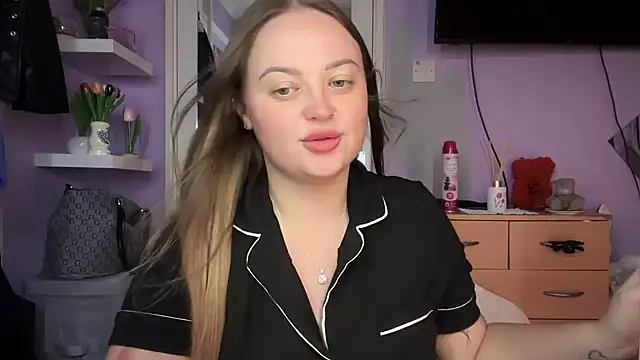 SexySashaxox webcam