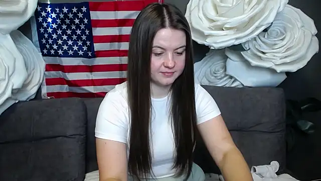 MavkaCute webcam