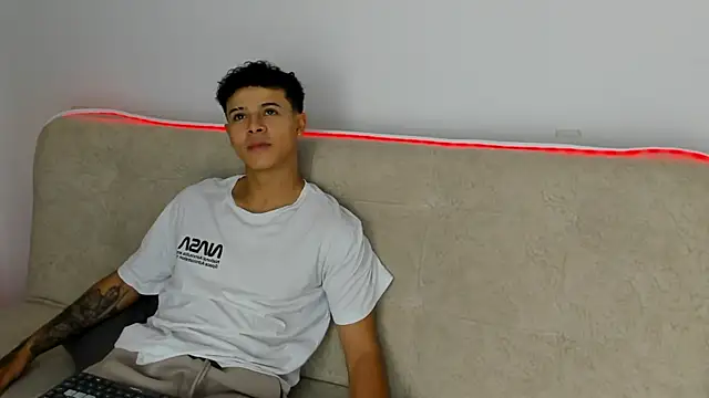 _Alex_Colton webcam