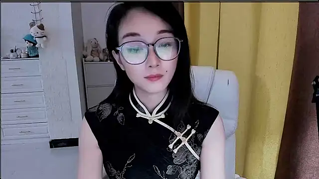 NIAN-er live cam on StripChat