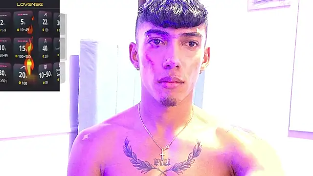 Bryan_robayo5 live cam on StripChat