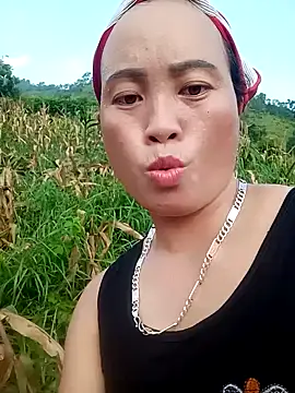 phuongtrinh1 live cam on StripChat
