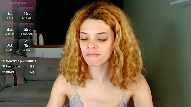 Sky_sparkle live cam on StripChat
