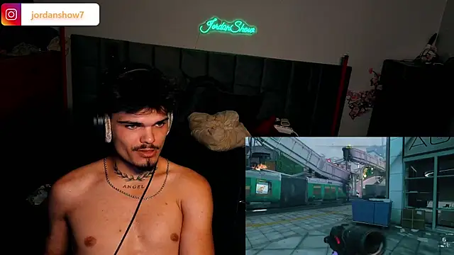 JordanShow webcam