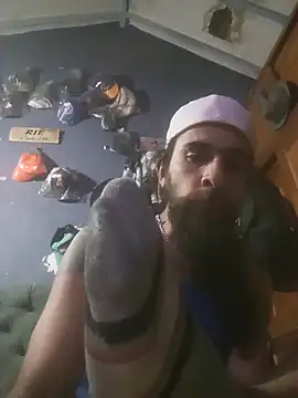 hairy_mannn webcam
