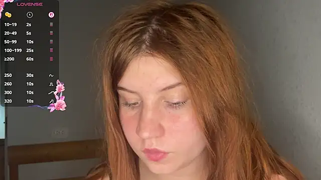 EmmaLovelyBB webcam