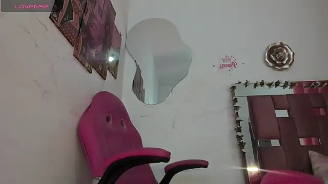 sofiaa_cardenas webcam