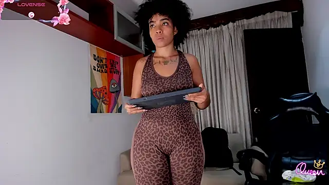 SarahLynn7 webcam