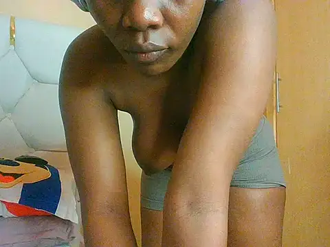 spicyboobs66 webcam