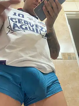 Damon_10 webcam