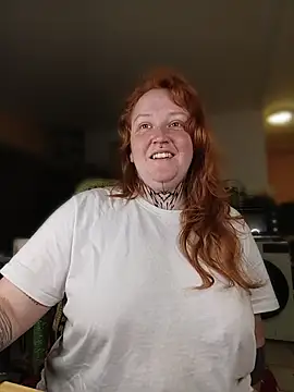 CURVYSAKURA webcam