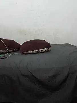 chocolate1973 webcam