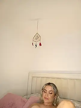 ASHLEY_BLAIR webcam