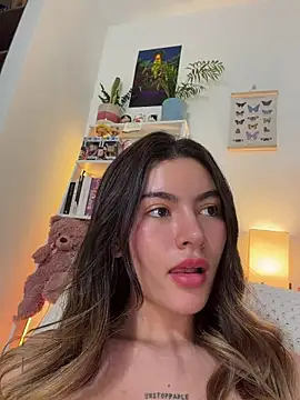 Your_Honeey webcam