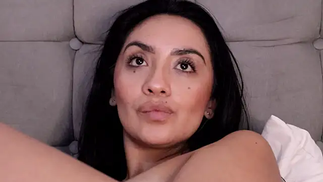 ana_riveros webcam