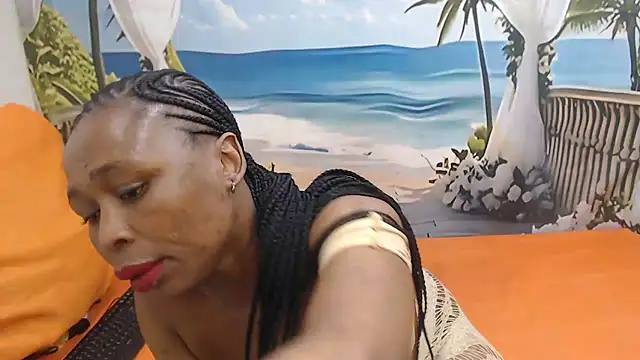 queenOfboobs webcam