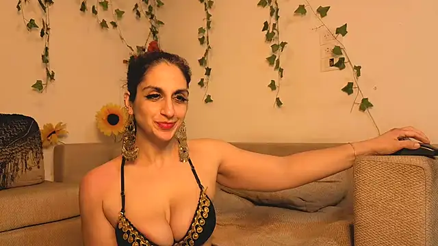 Bellydancerhot webcam