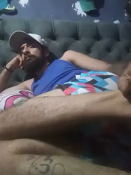 hairy_mannn webcam