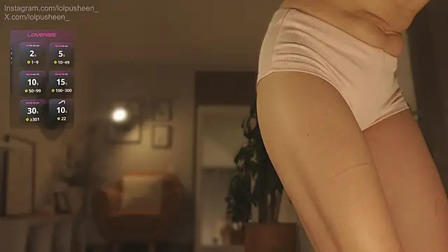 JulietteDee webcam