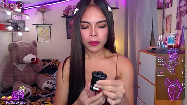 izabella_moore webcam