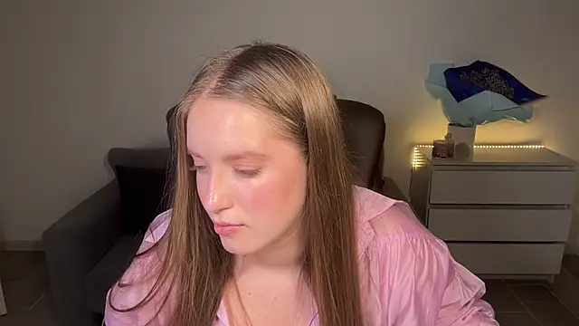 EvaMaddison webcam
