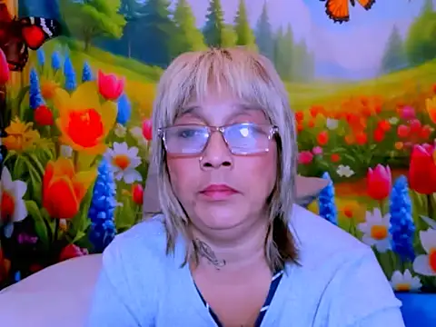indianroxy webcam