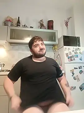 bear_skinny webcam