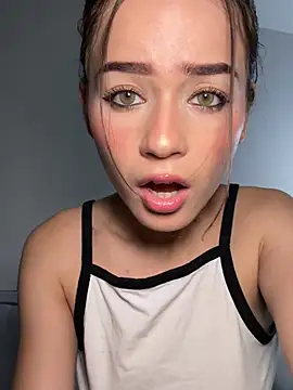SophiaXJohn webcam