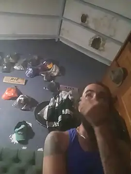 hairy_mannn webcam