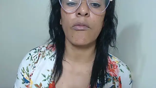 kateleyagrey webcam
