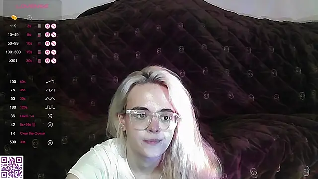 Oxcy_Secret webcam