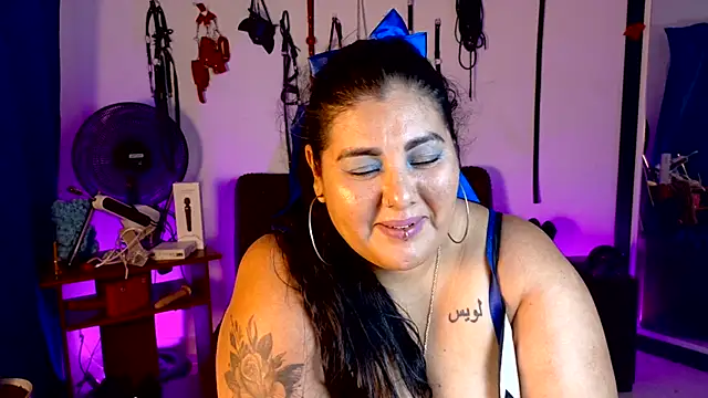 AndreaKinky