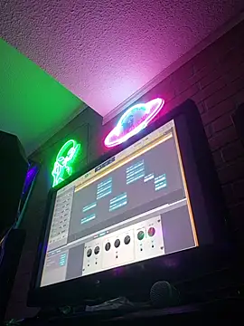 chronic_vibez webcam