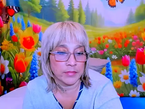 indianroxy webcam