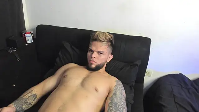vincent_carusso94 - Vincent_carusso94's free webcam - UK Sex Cams